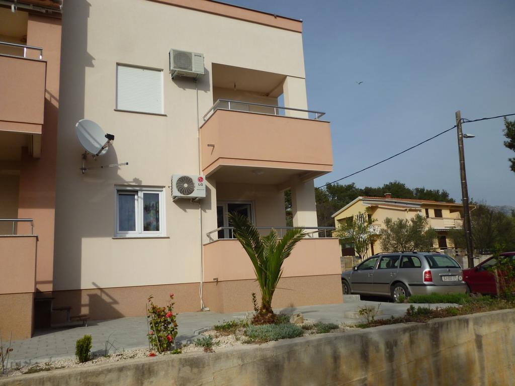 Apartman Branka Starigrad Paklenica Exteriör bild